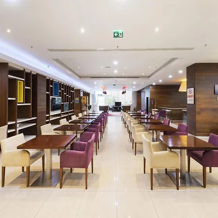 Hampton By Hilton Istanbul Kayasehir-2