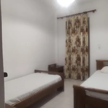 Elga Hotel & Apartments-3