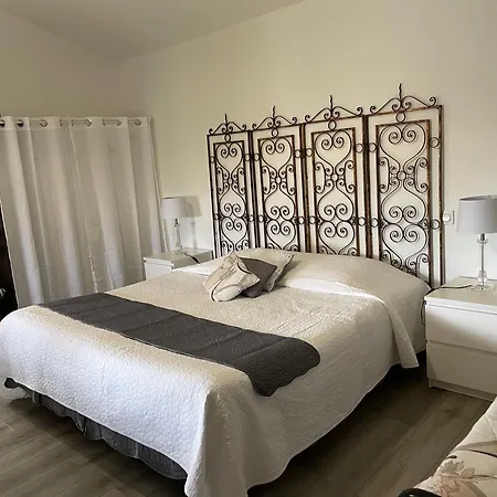 Guest house Maison Iratzean-2