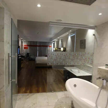 Radisson Hotel Agra-3