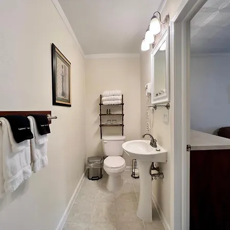 The Mount Vernon Inn-2