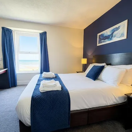The Esplanade Hotel By Compass Hospitality-3