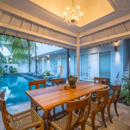 Room & Vespa 4 - Central Seminyak Near Beach-3