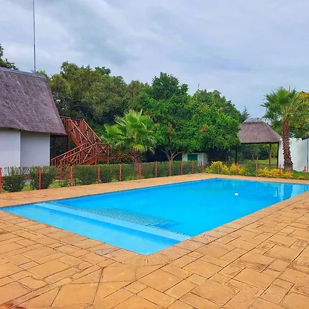 Clivia Lodge-3
