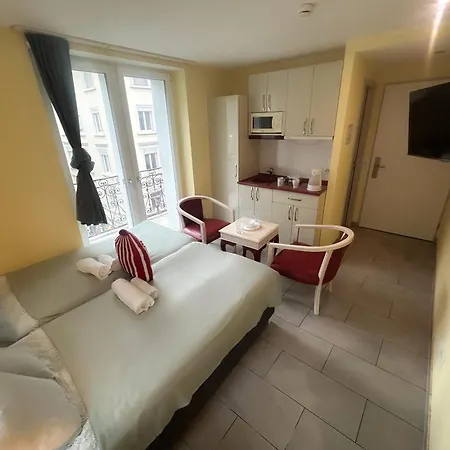 Best Hotel-2