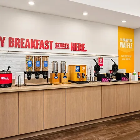 Hampton Inn Chicago North-Loyola Station, Il-2
