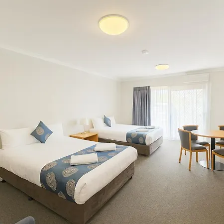 Esplanade Hotel Busselton-3
