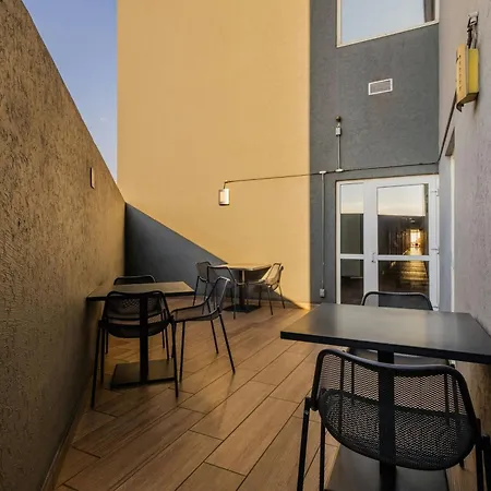 City Express By Marriott La Raza-3