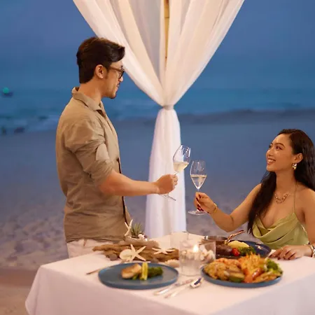 Danang Marriott Resort & Spa, Non Nuoc Beach Villas-3