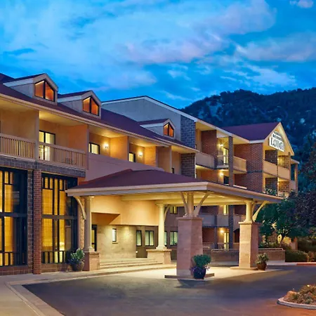 Glenwood Hot Springs Resort-2