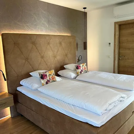 Hotel Moselauen-2