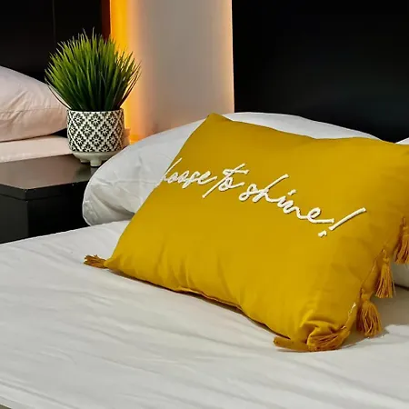 Zyan Rooms-3