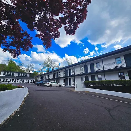 Penn Lodge Hotel & Suites Philadelphia - Bensalem-3