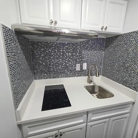 Penn Lodge Hotel & Suites Philadelphia - Bensalem-2
