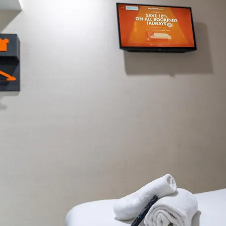 Easyhotel Sheffield-2