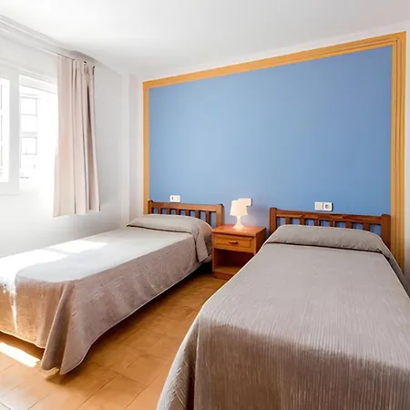 Apartamentos Es Canyer-3