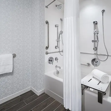 Hampton Inn Boston Woburn-2