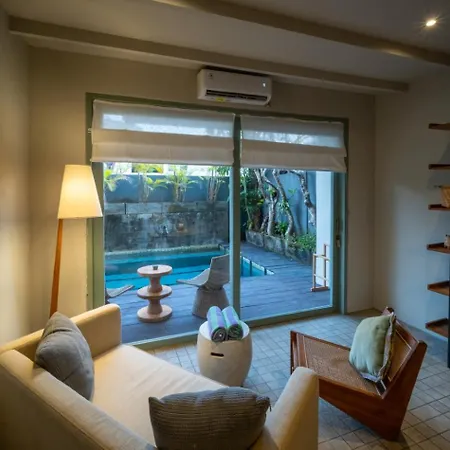 Studio O - Two-Floor Studio, Walk To The Beach-3