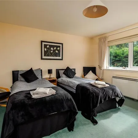 Bluebell Cottage-2
