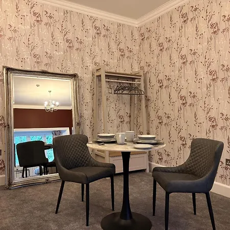 Rossal House Apartments-3
