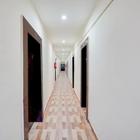 Hotel O Upper Bazar Formerly Rr Residency-2