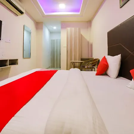 Hotel O The Sterling New Delhi Railway Station-2