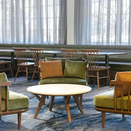 Fairfield Inn & Suites By Marriott Cape Cod Hyannis-3