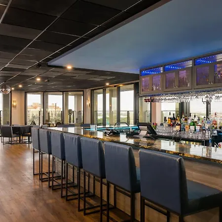 Holiday Inn Miami International Airport By Ihg-2