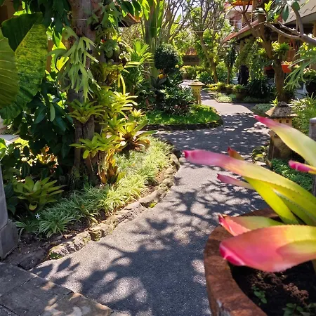 Hotel Flamboyan Kuta-2