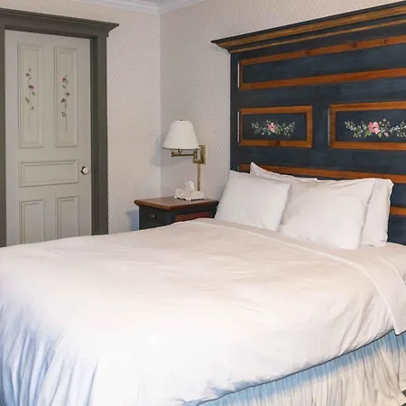 Auberge Lakeview Inn-2