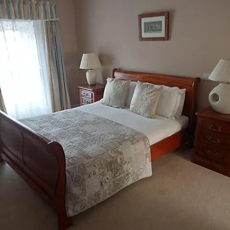 Meath Arms Country Inn-2