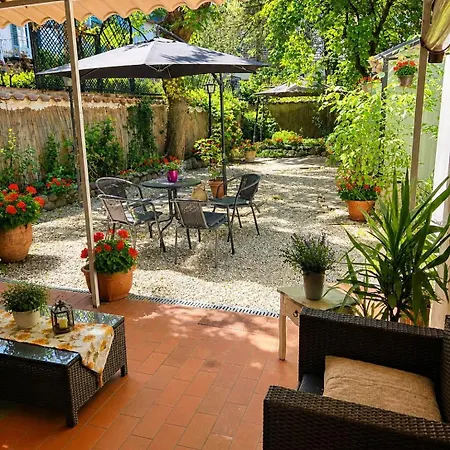 La Petite Maison-3