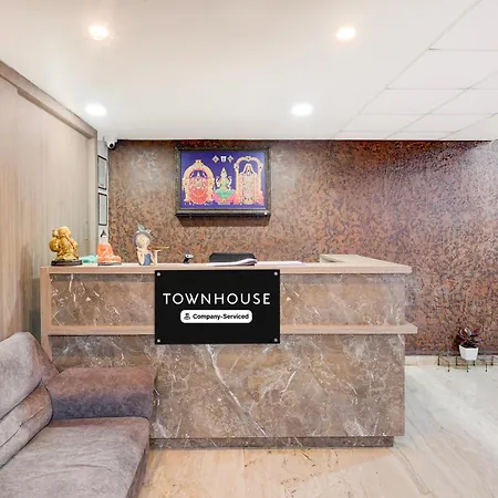 Super Townhouse V Hotel-3
