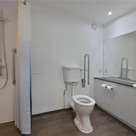 Travelodge Keighley-3