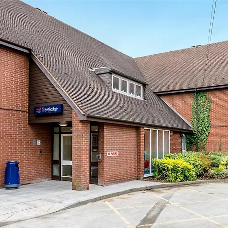 Travelodge Birmingham Castle Bromwich-3