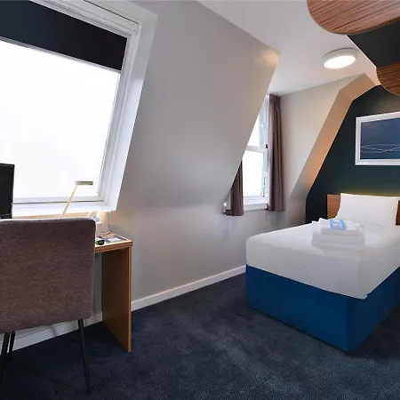 Travelodge Southampton-3