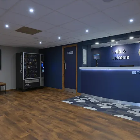 Travelodge Tamworth M42-3