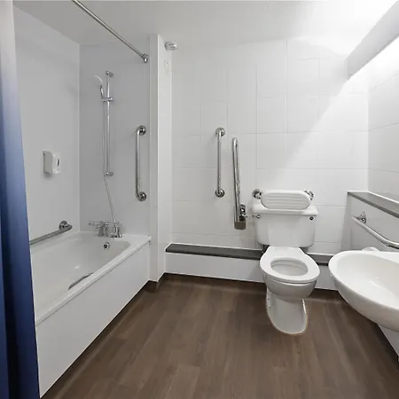 Travelodge Penrith-3