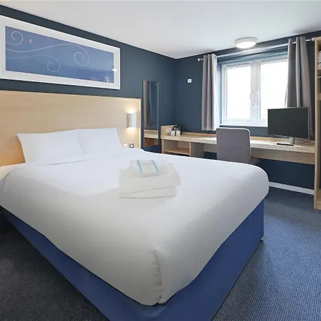 Travelodge Amesbury Stonehenge-3