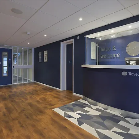 Travelodge Birmingham Dudley-2