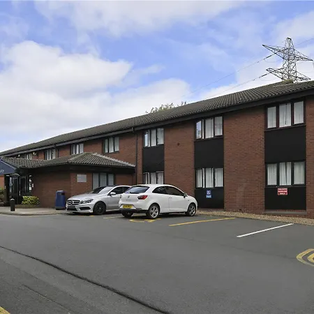 Travelodge Birmingham Dudley-3