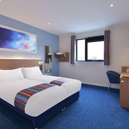 Travelodge Hotel Macclesfield Central-2