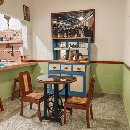 Casa Palagui Colonial-3
