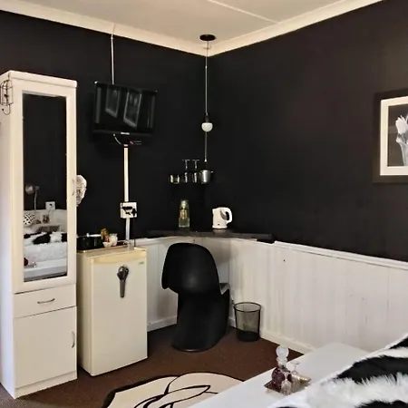 Prosper Stud Guest House-3