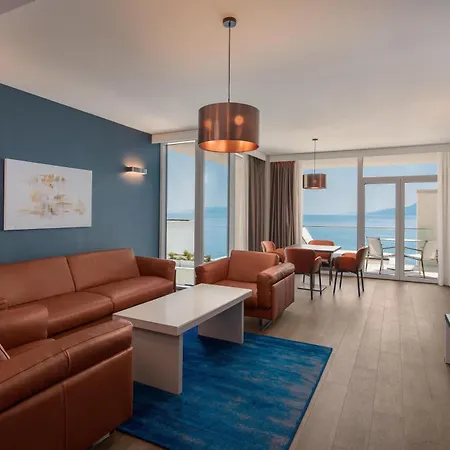Hilton Rijeka Costabella Beach Resort And Spa-3