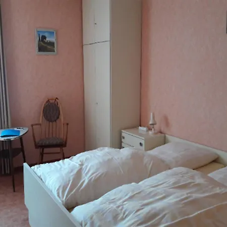 Hotel Haus Erlen-3