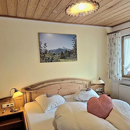 Gaestehaus Watzmannblick-2