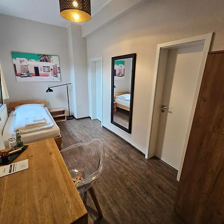 Hotel Friedensbruecke-3