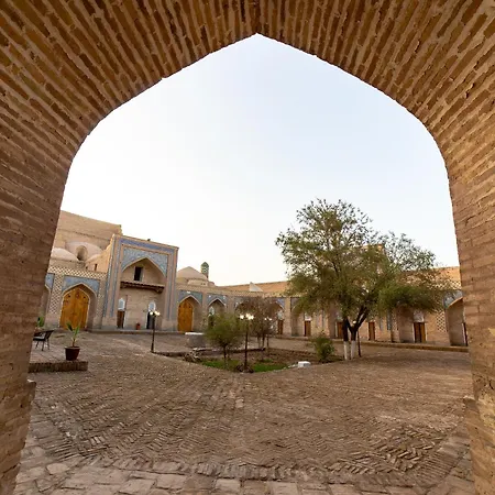 Feruzkhan Hotel - Madrassah Mohammed Rakhim Khan 1871-2