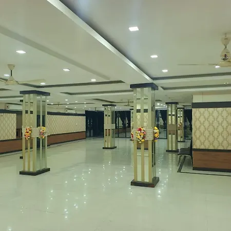 Chetan Inn Hotel-3